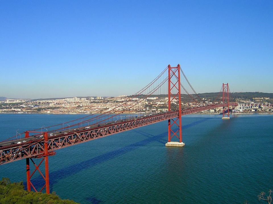 Conversar com vista para o Tejo